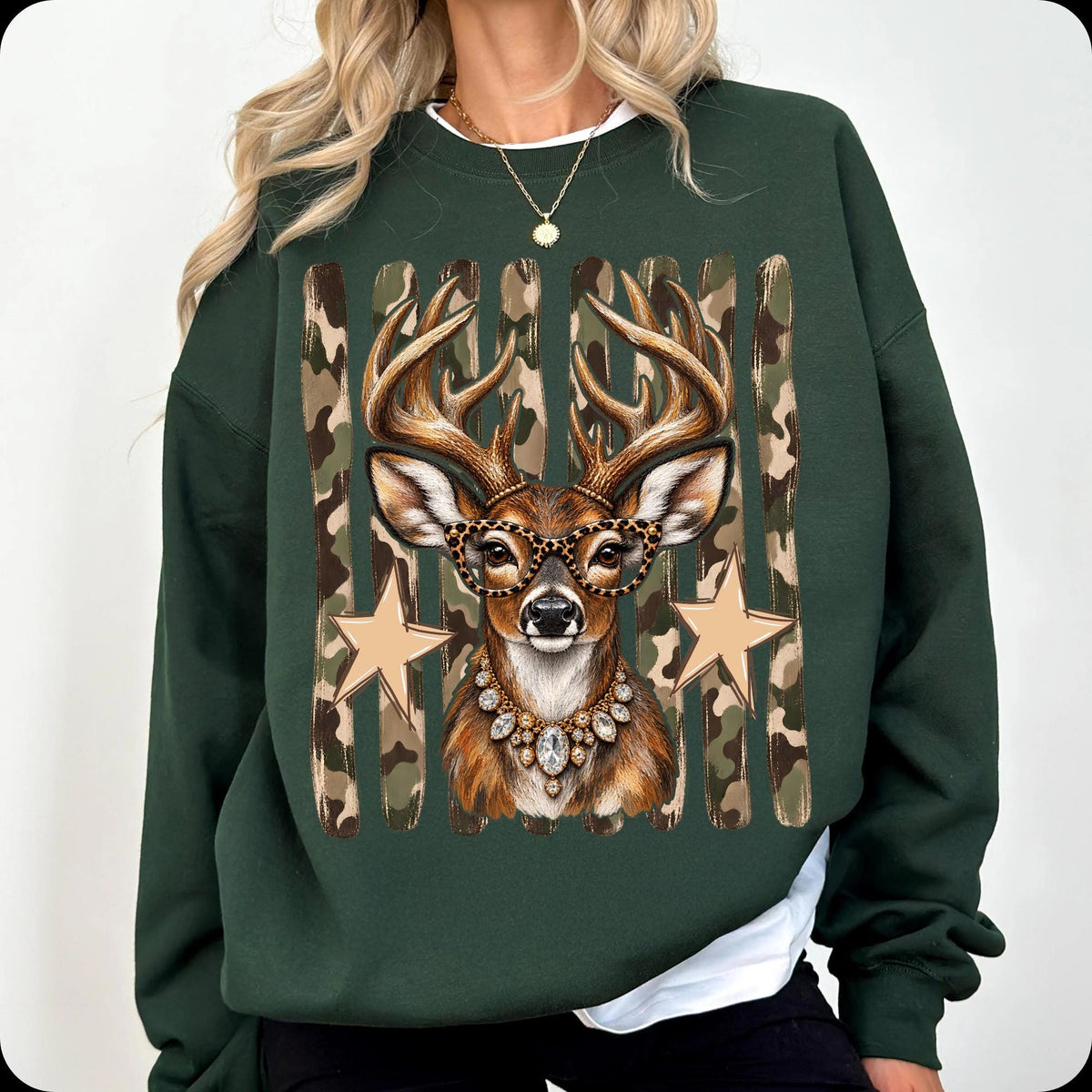 glam whitetail deer with leopard glasses and camo stars PNG design - image 8