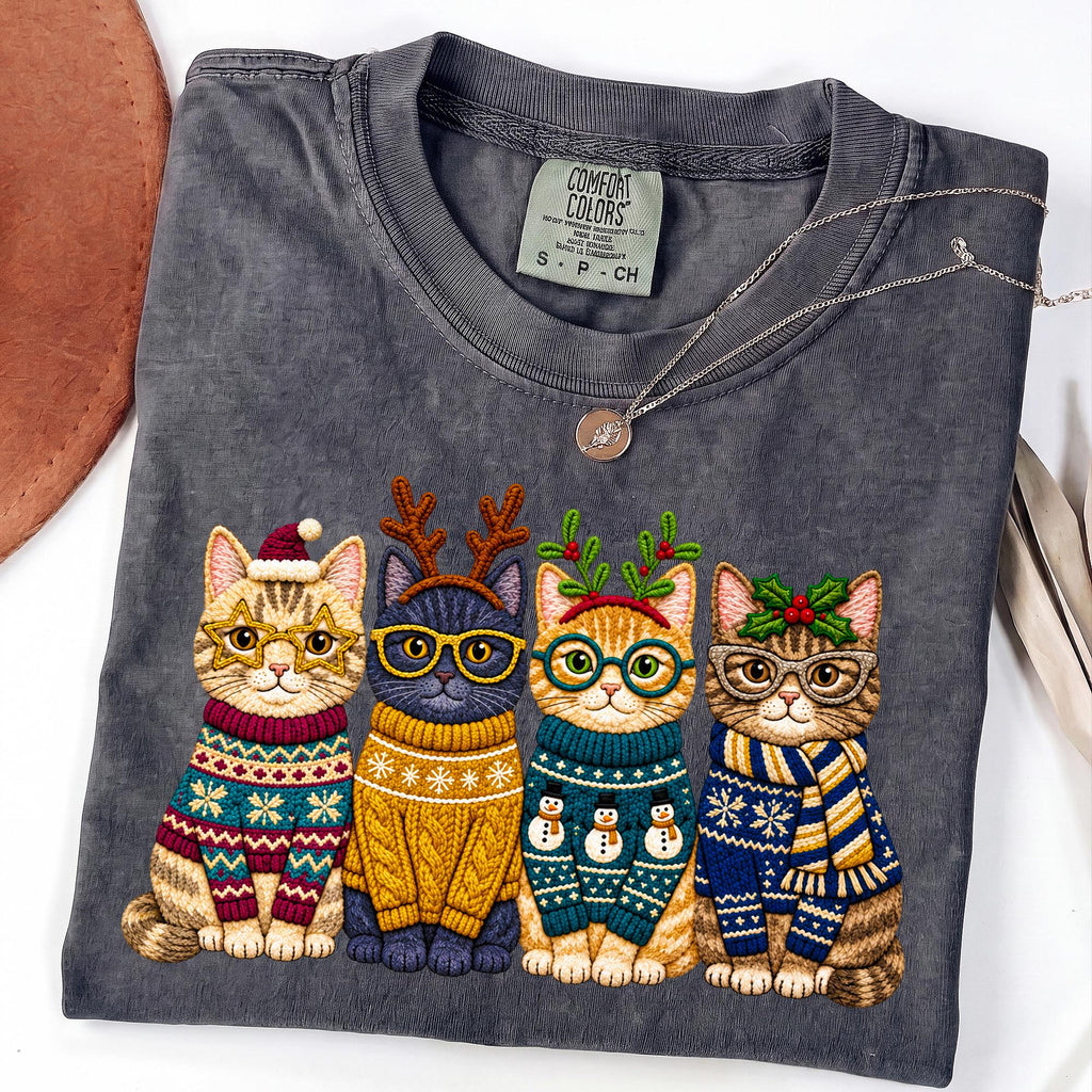 Christmas cats in festive sweaters PNG design - image 10
