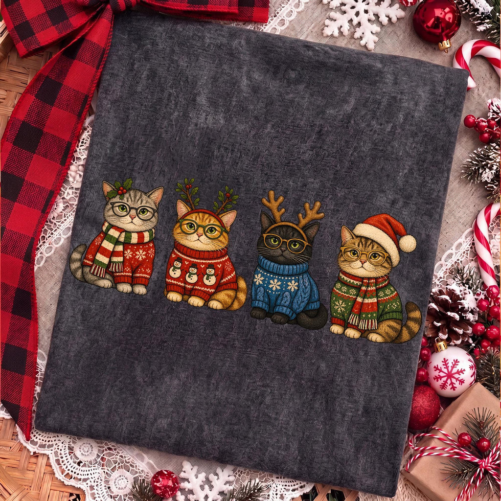 Christmas cats in cozy sweaters PNG design - image 10
